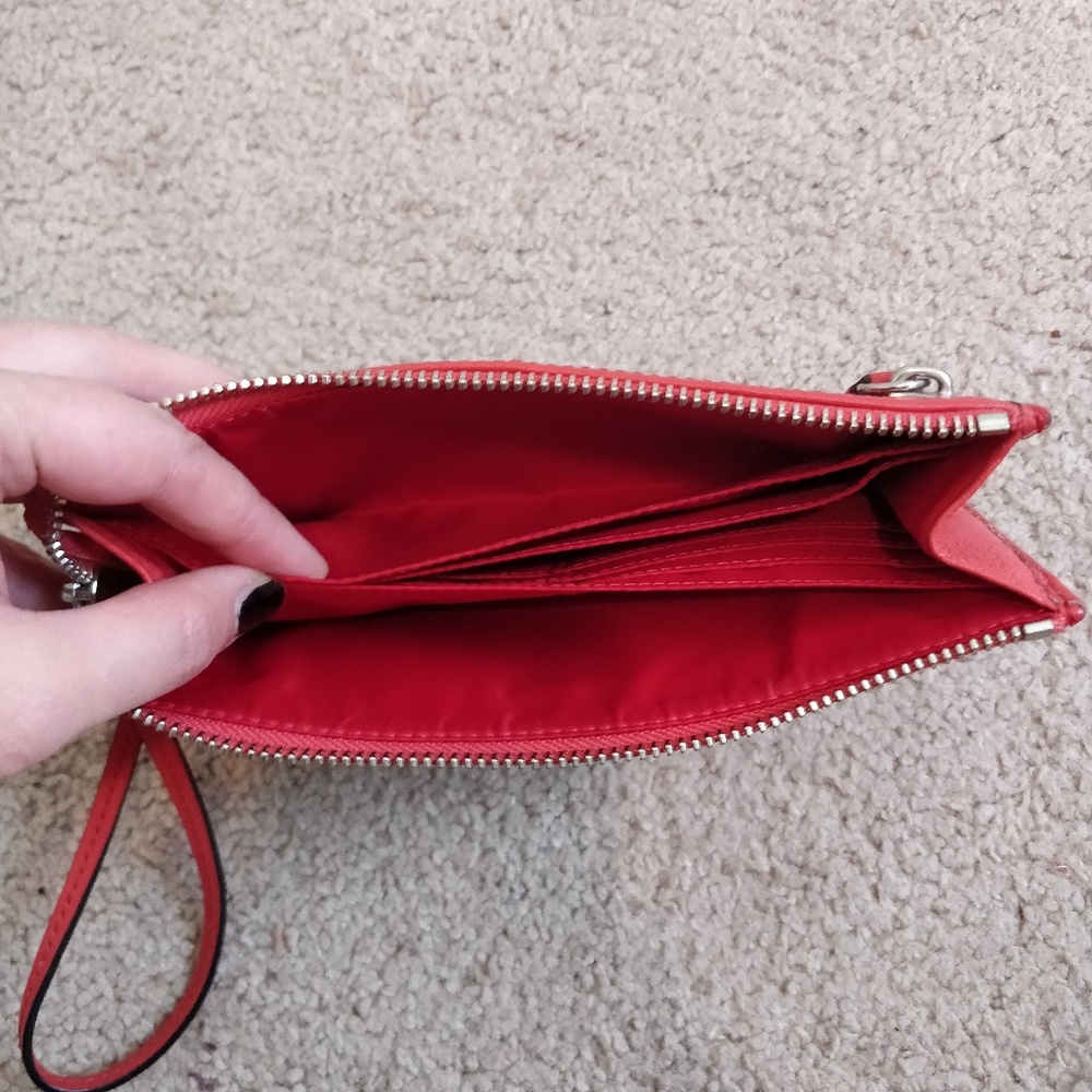 Red And Snakeskin Print Cluth (Like New) - image 4